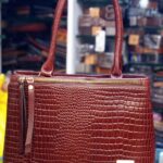 tote different angle
